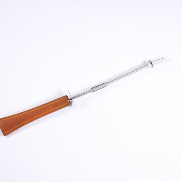 Vintage pickle fork, ghurkin serving fork - Picture 3 of 12